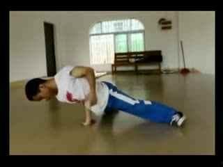 成人初学棍术视频教学,成人初学者棍术入门教程-第3张图片-成人影视大全