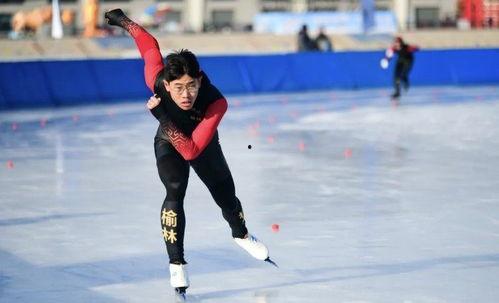 佛山成人滑冰教学视频,轻松入门,畅享冰上乐趣-第3张图片-成人影视大全 佛山成人滑冰教学视频,轻松入门,畅享冰上乐趣-第3张图片-成人影视大全